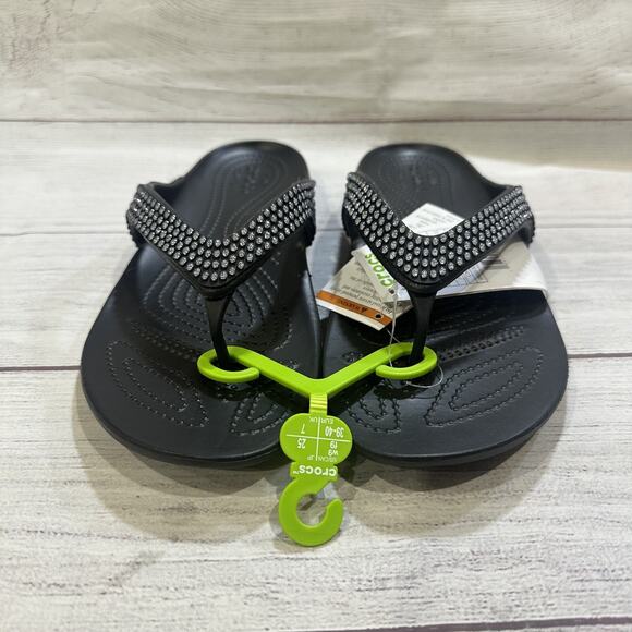 Crocs Kadee II Jewels Flip Flops Women's Various Sizes Beach Outdoor Pool Sandal - Picture 1 of 7